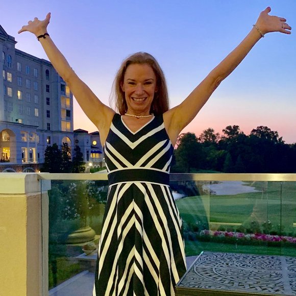 Welcome to my Closet! - Picture 2 of 9